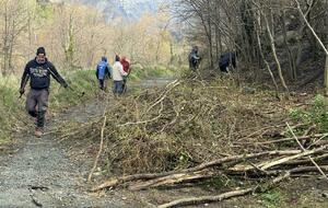 Journée nettoyage aux Clavaux